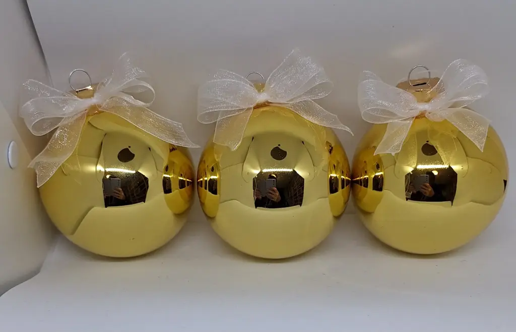 Kerstbal 8cm - glanzend goud