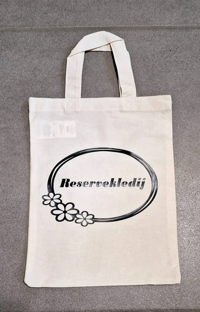 Tasje voor reservekledij