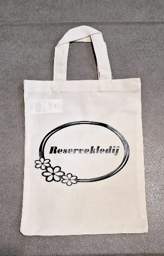 Tasje voor reservekledij